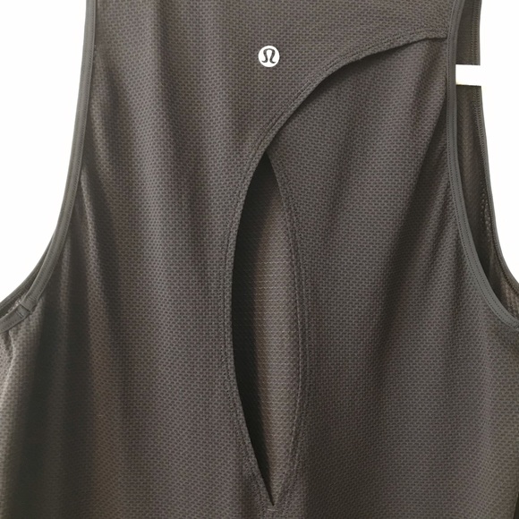 Lululemon Open Up Tank - Black - Size 6 - Picture 3 of 4